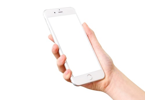 Abbildung eines Smartphones in einer Hand